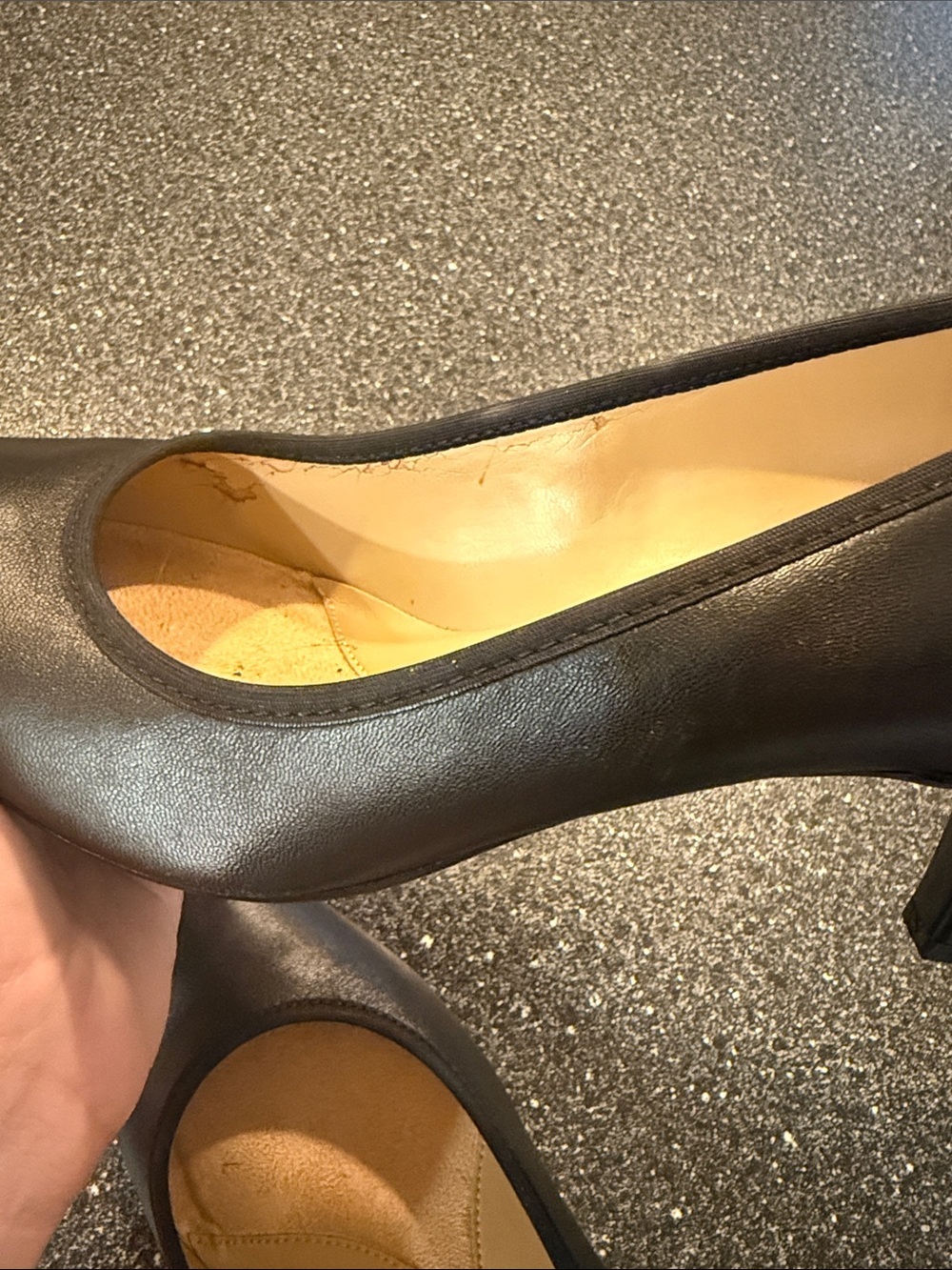 Women’s Naturalizer Black leather heels - size 7.5 - Picture 6 of 7